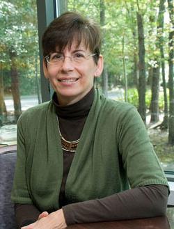 Dr. Tracy Hartman