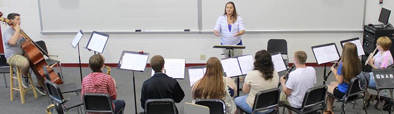 High school students attend a class during Campbellsville University's Chamber Music Camp. 